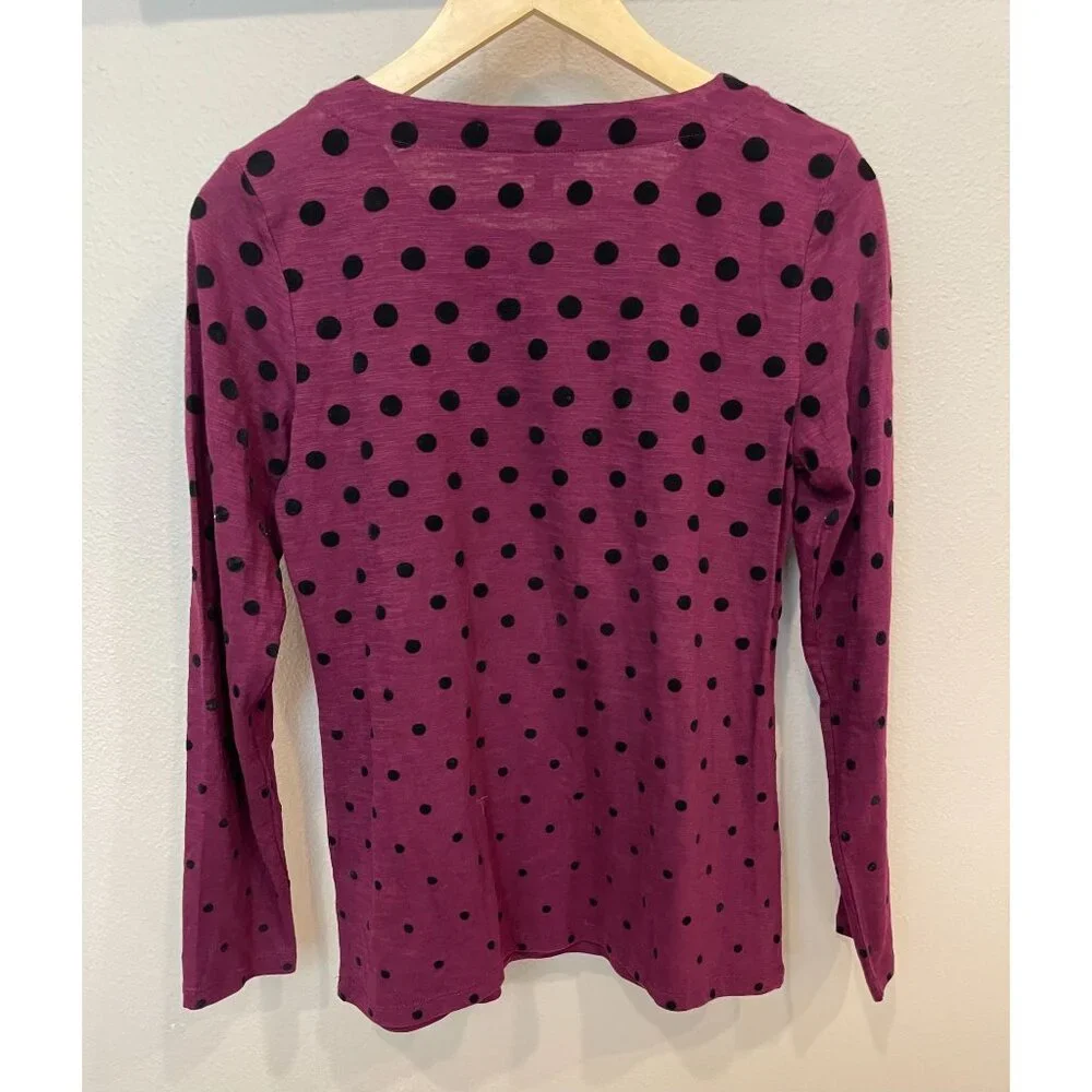 Talbots NWT Pullover Long Sleeve Purple Shirt Medium Petite Black Velvet Dot - Picture 2 of 6
